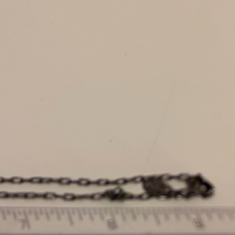 Vintage Cheryl Reis Elegant Black and Silver Necklace - Picture 4 of 4